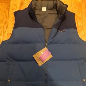 Men’s Patagonia down vest